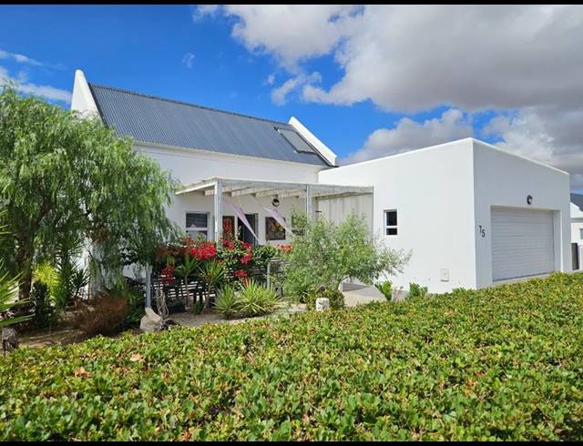 3 BEDROOM HOUSE FOR SALE IN LAMPIESBAAI